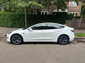 Model 3 44 kWh Standard Plus