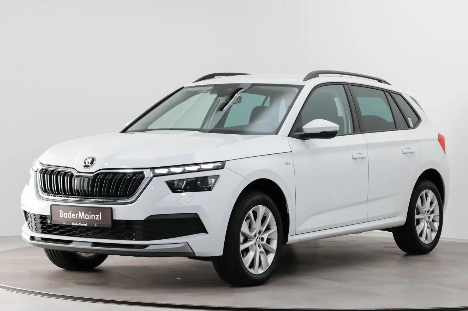 Skoda Kamiq 1.5 TSI Tour Virtual CarPlay ACC SHZ Kam. Weiß - 2