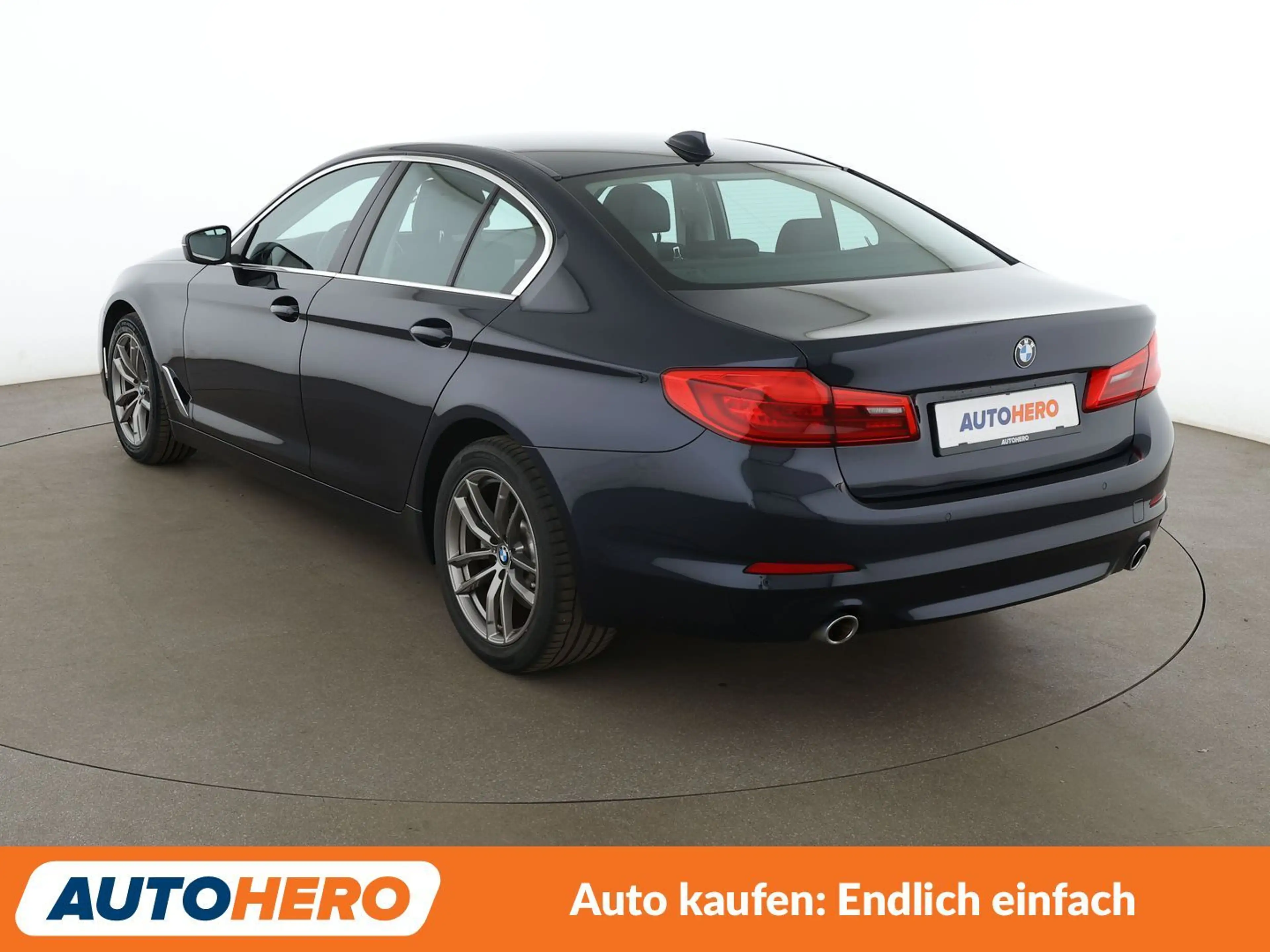 BMW 520 520d Aut.*NAVI*LED*TEMPO*PDC*SHZ*ALU*KLIMA* — photo 4