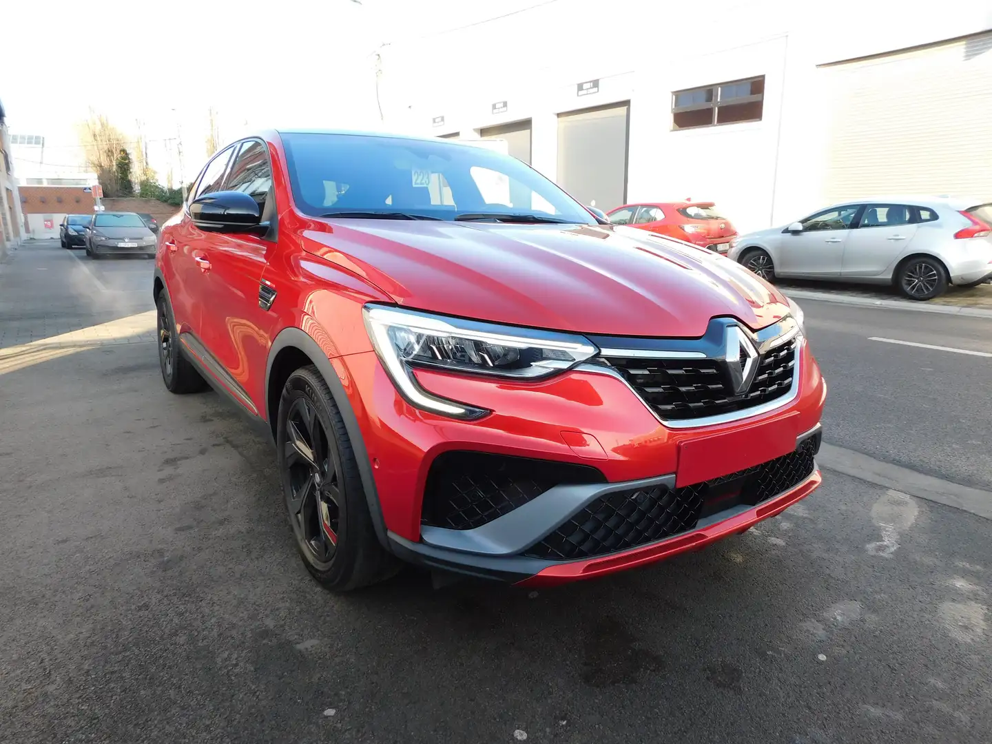 Renault Arkana 1.6i HEV R.S.LINE HYBRIDE+CUIR+TOIT PANO+ Rood - 1