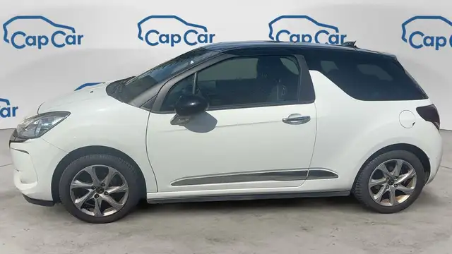 DS Automobiles DS 3 view 2