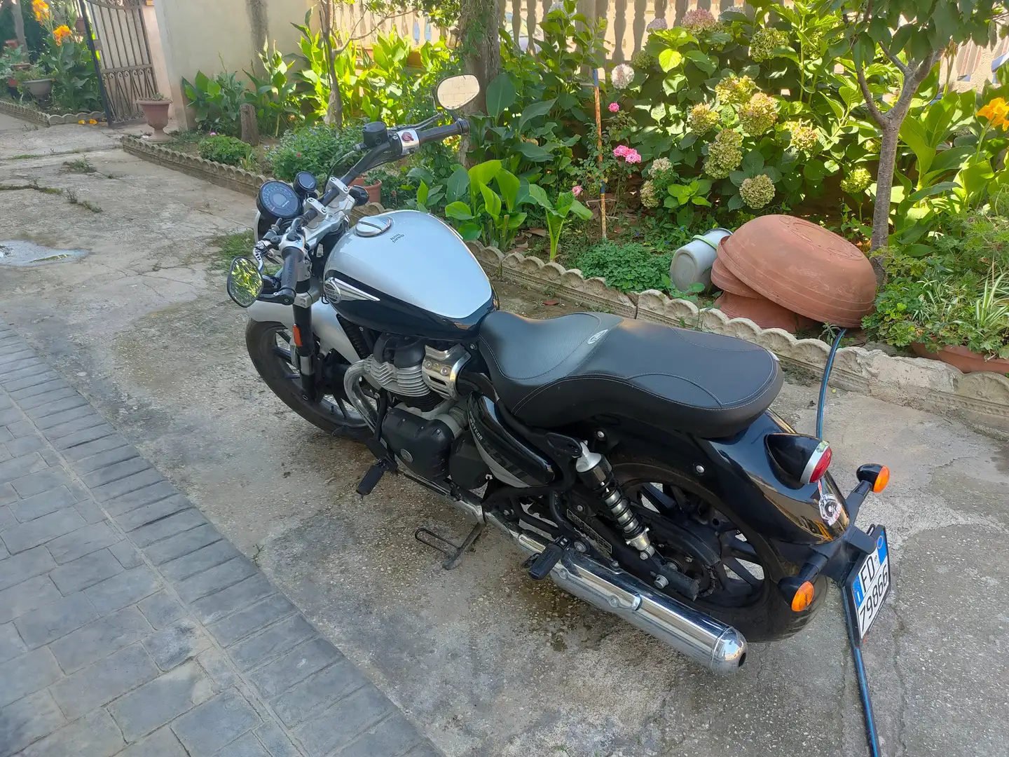 Royal Enfield Super Meteor 650 Grigio - 1