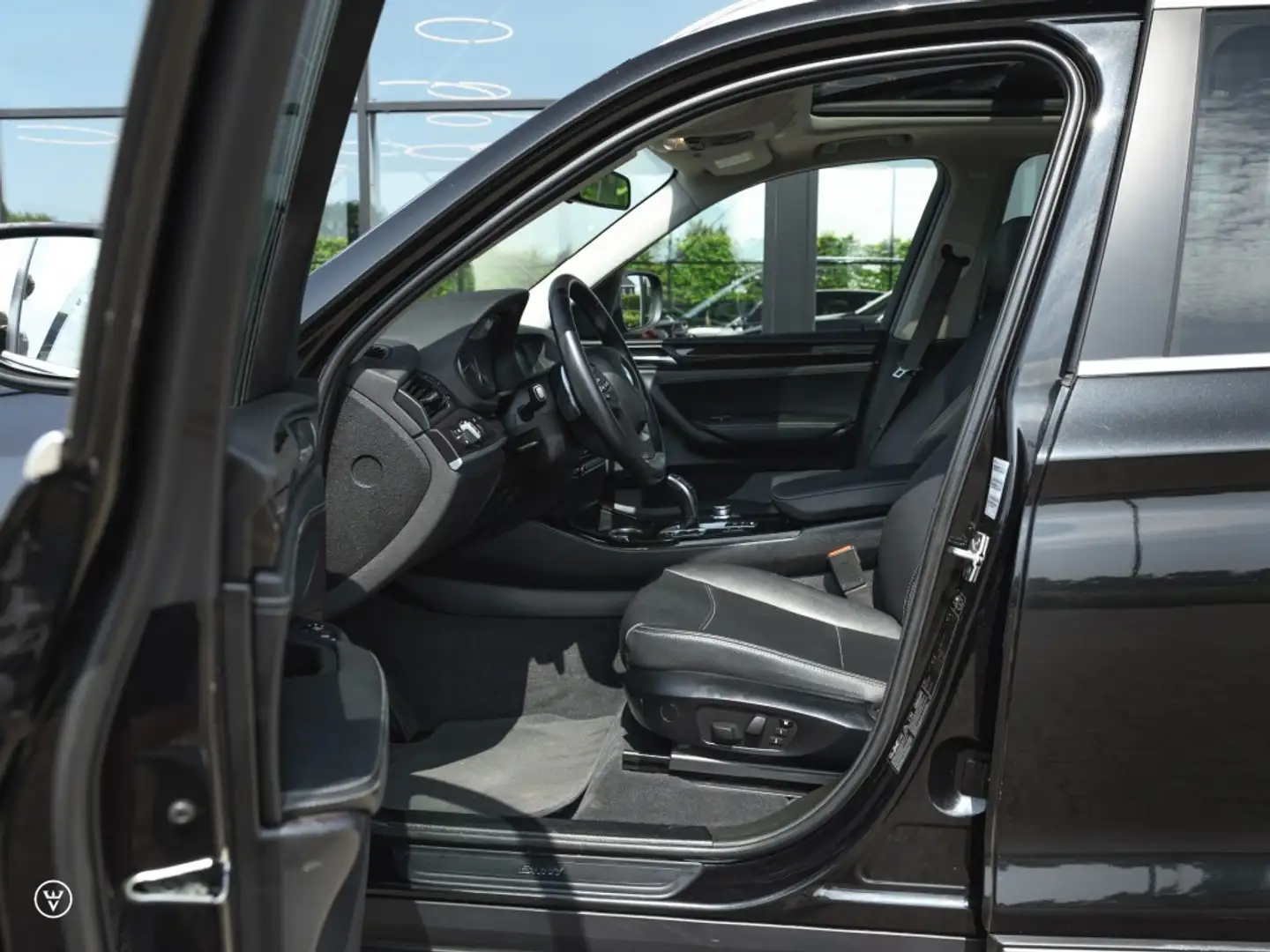 BMW X3 xDrive35i Sportaut. - Pano, HUD, camera's etc Zwart - 2