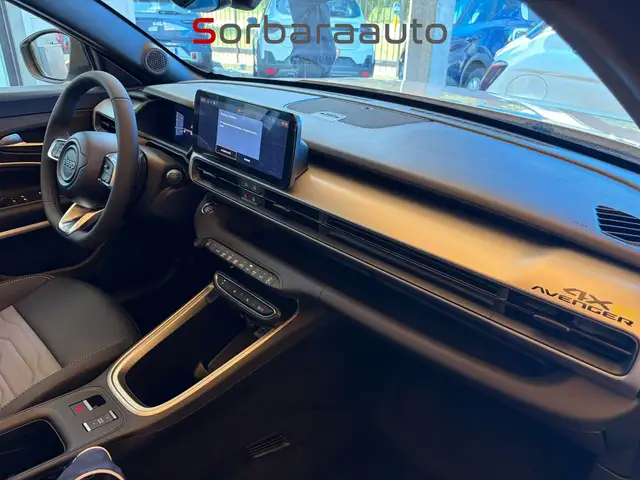 Jeep Avenger view 13