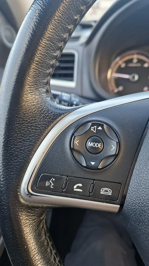 Fiat Fullback Fullback Cross DK Cross Schwarz - 2