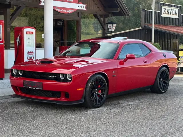 Dodge Challenger SRT Hellcat 6,2l V8 Schalter Ansicht 5