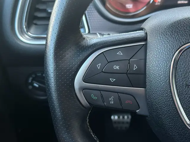 Dodge Challenger SRT Hellcat 6,2l V8 Schalter Ansicht 26