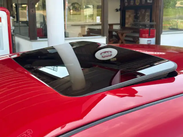 Dodge Challenger SRT Hellcat 6,2l V8 Schalter Ansicht 11