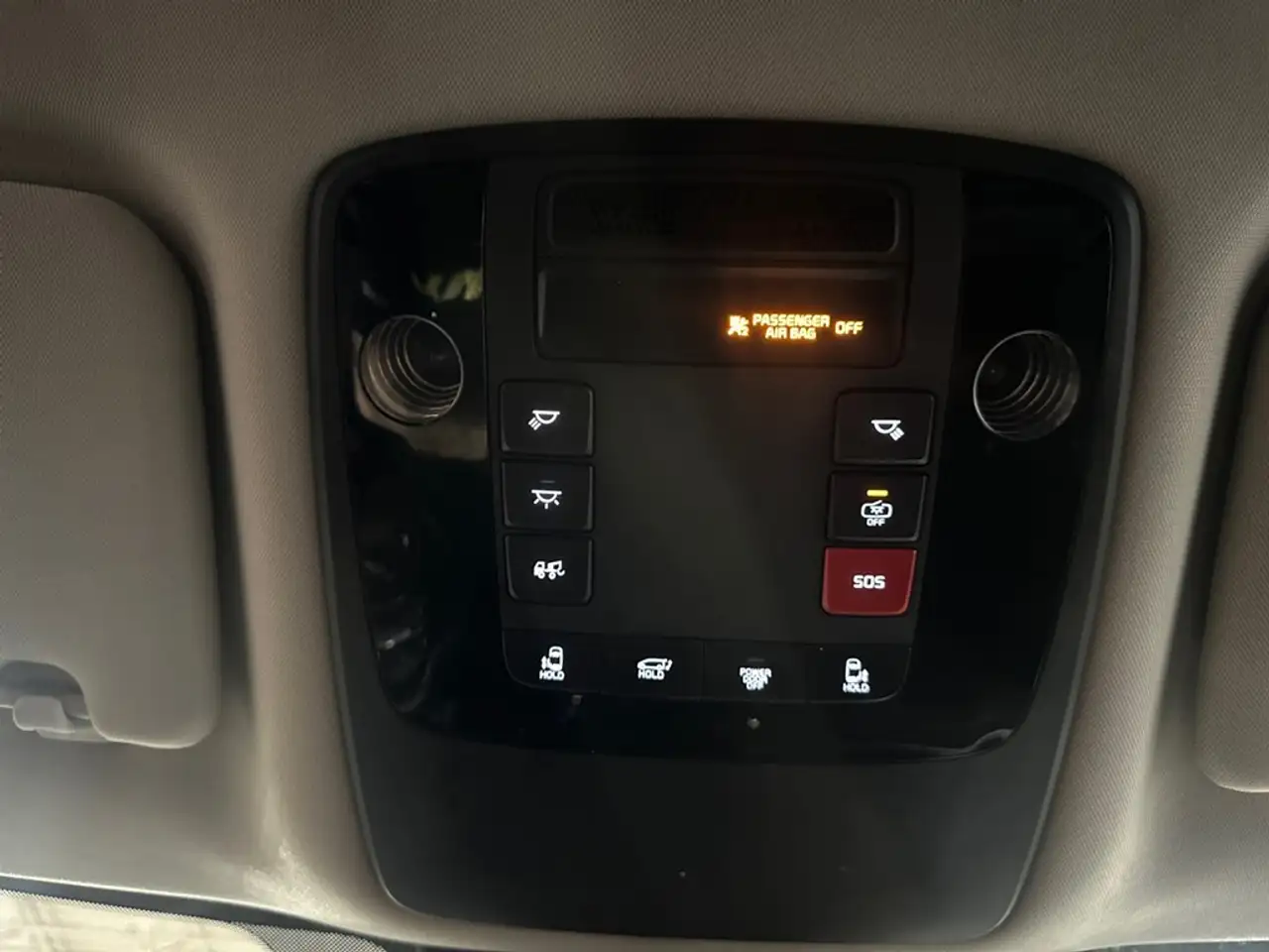 Kia Carnival снимка Kia Carnival