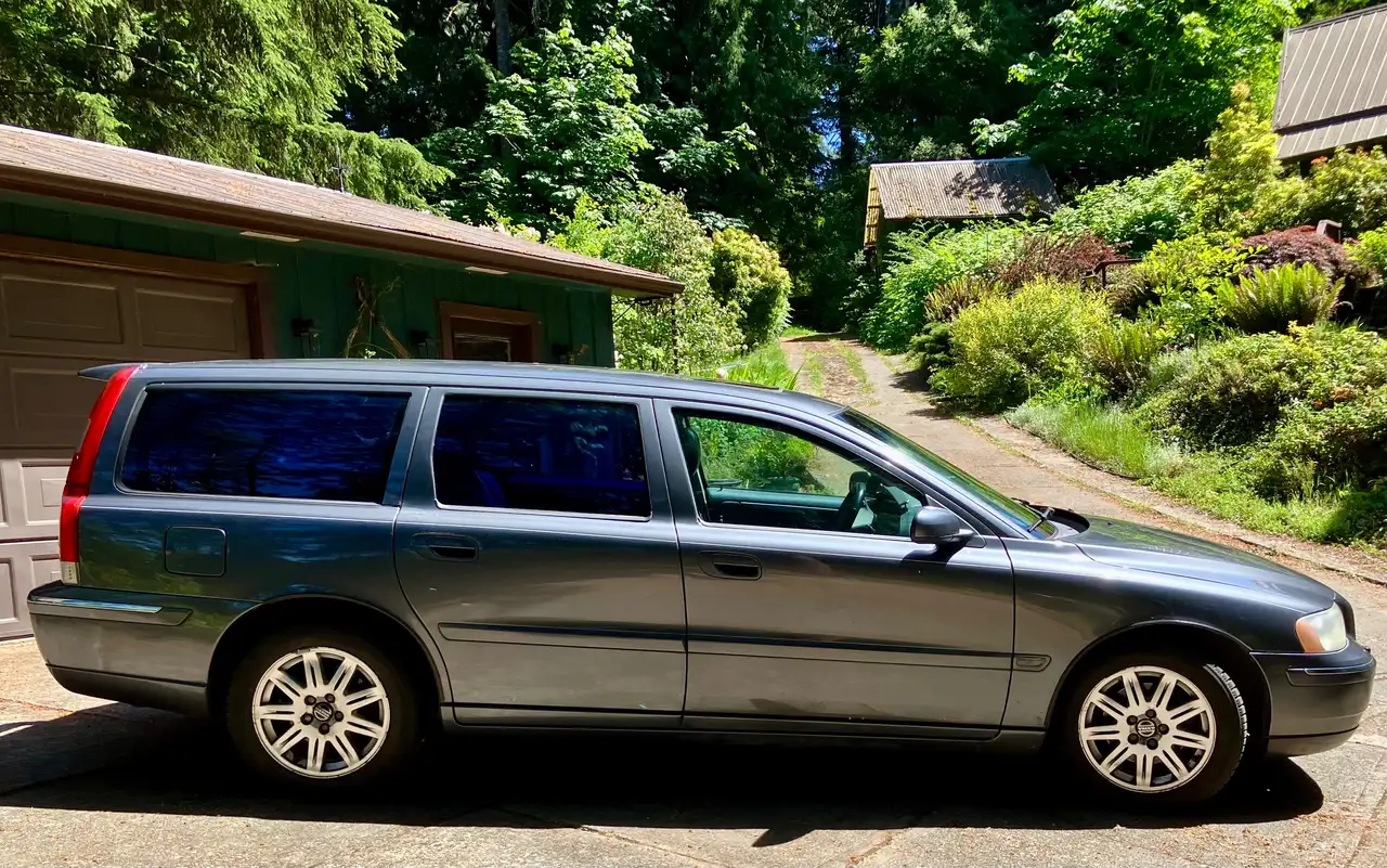 2005 Volvo V70
