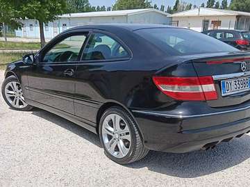 CLC 220 cdi