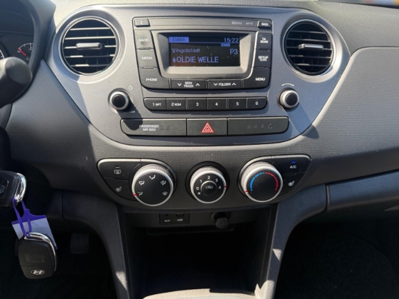 Hyundai i10 1.2 Passion +RADIO+BLUETOOTH+KLIMA+SHZ+UVM+ — photo 9
