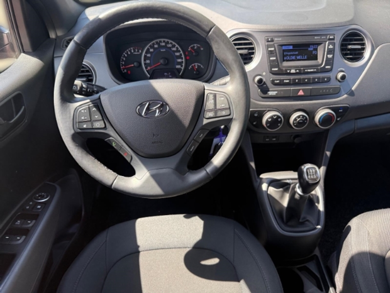 Hyundai i10 1.2 Passion +RADIO+BLUETOOTH+KLIMA+SHZ+UVM+ — photo 10