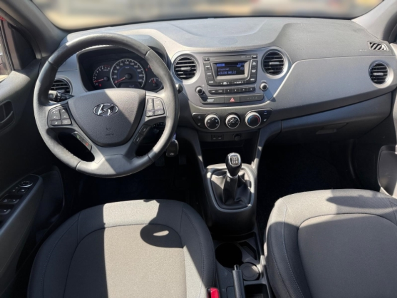 Hyundai i10 1.2 Passion +RADIO+BLUETOOTH+KLIMA+SHZ+UVM+ — photo 11