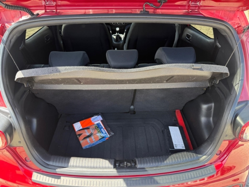 Hyundai i10 1.2 Passion +RADIO+BLUETOOTH+KLIMA+SHZ+UVM+ — photo 12