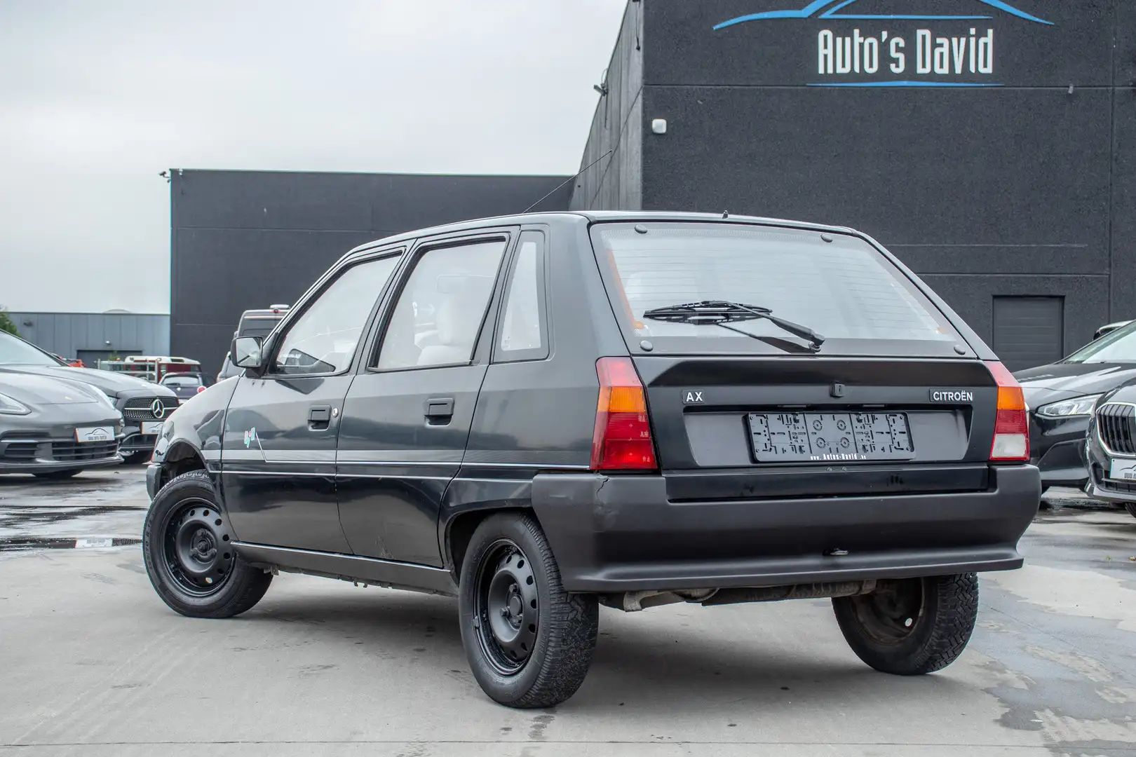 Citroen AX 1.1 Benzine / OLDTIMER / 5 DEUREN / 5 PLAATSEN Schwarz - 2