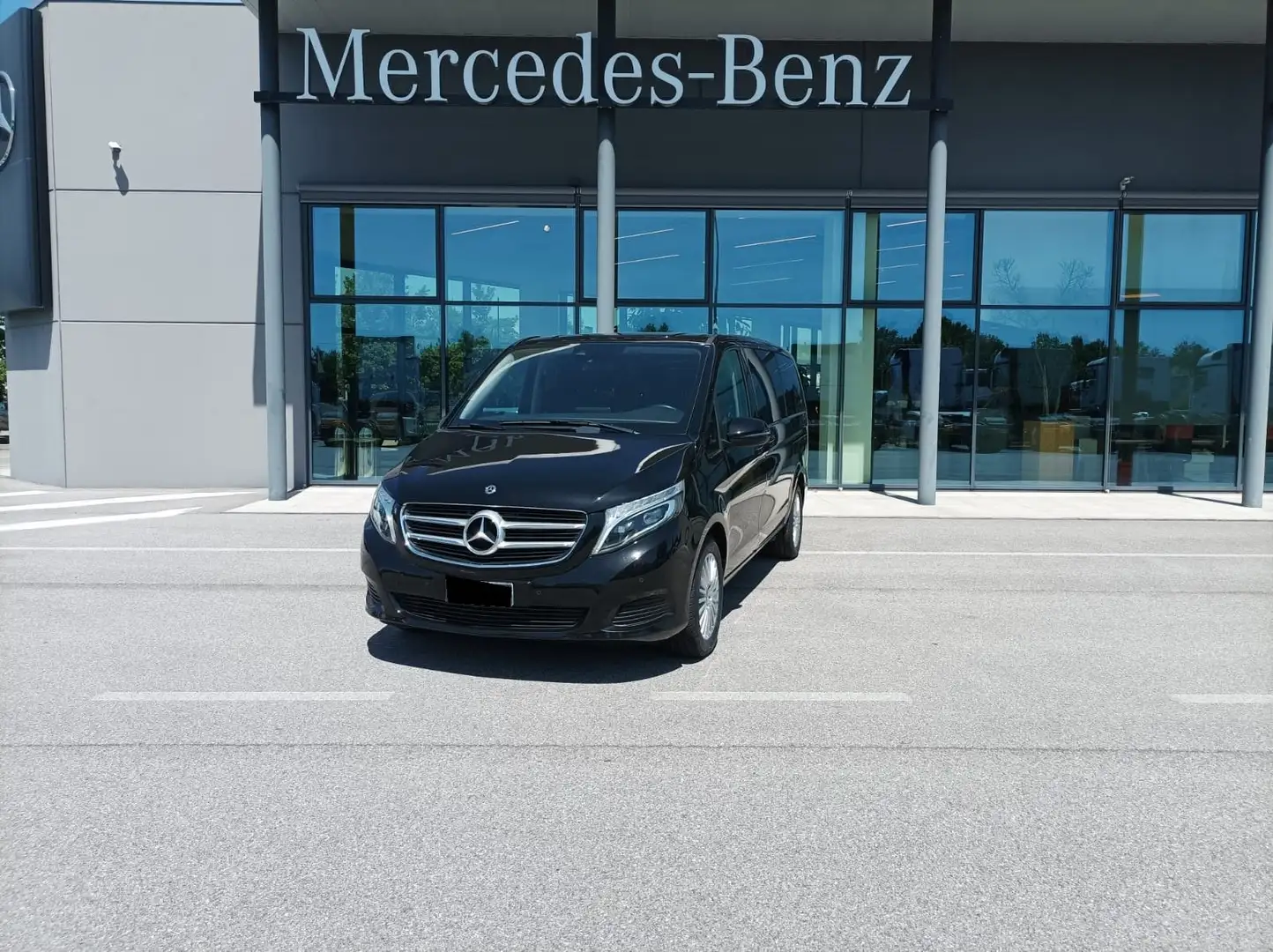Mercedes-Benz V Long 220 d STYLE Plus Nero - 2