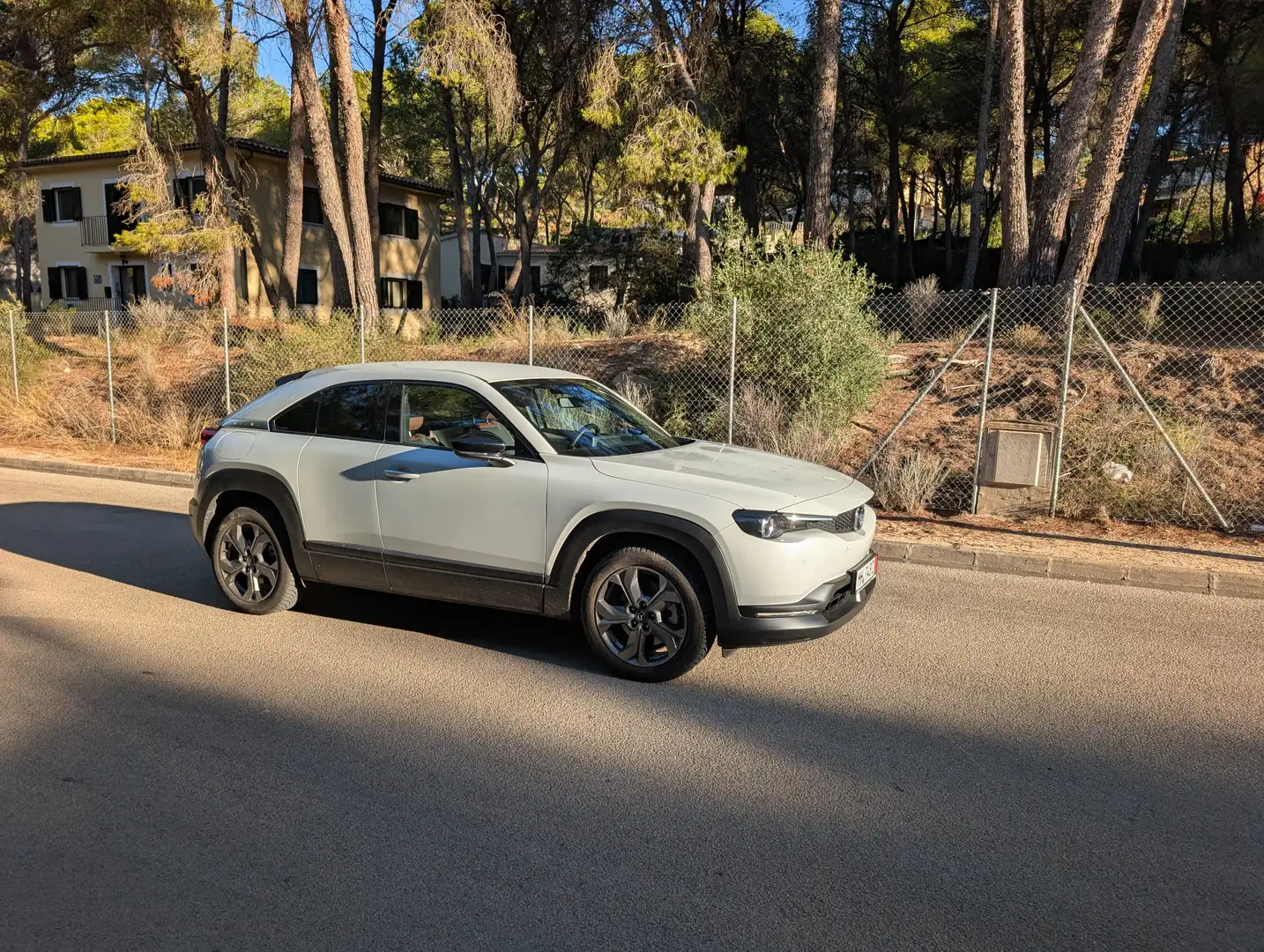 Mazda MX-30 e-Skyactiv 100 Aniversario 105kW Blanco - 1