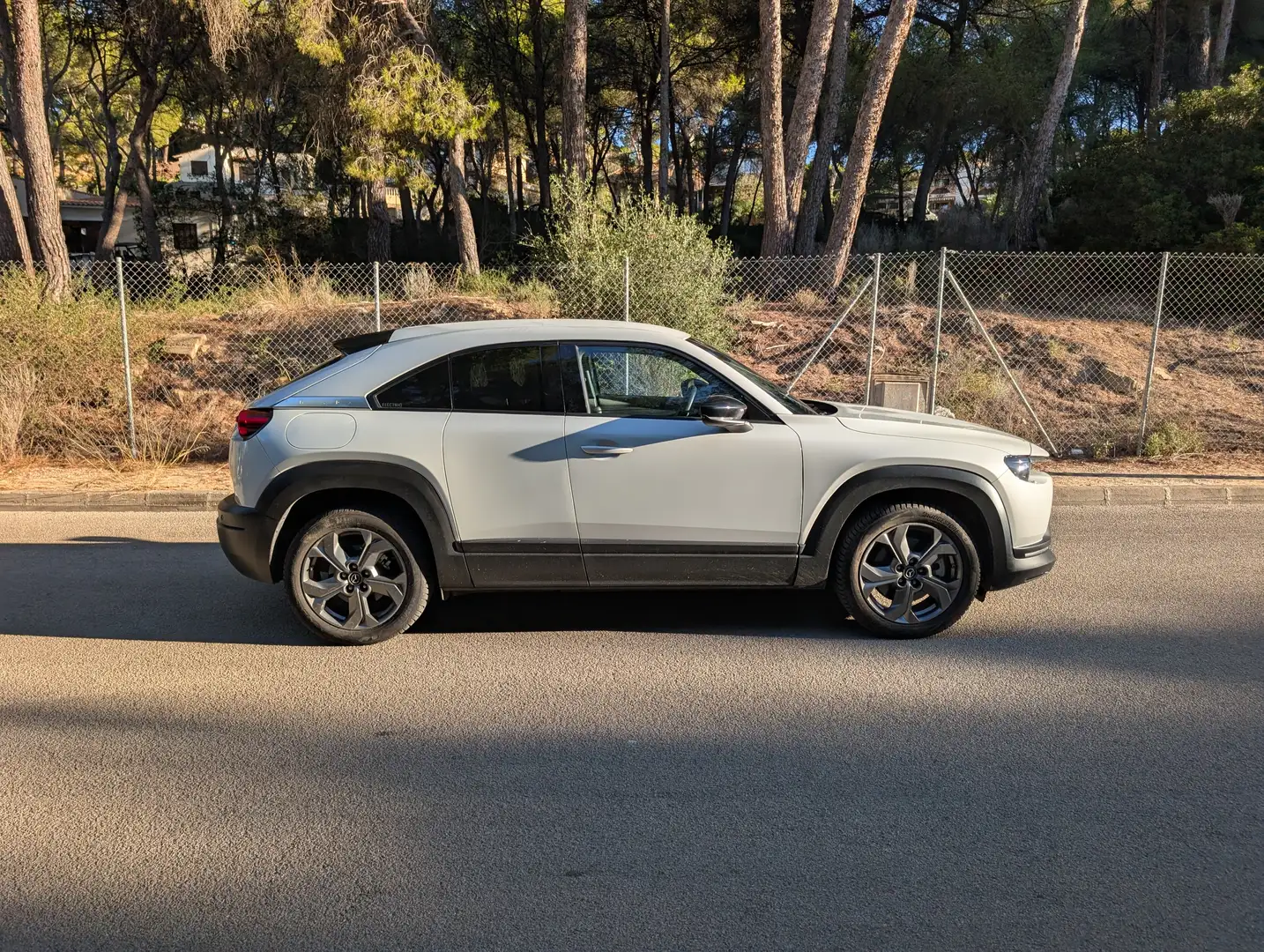 Mazda MX-30 e-Skyactiv 100 Aniversario 105kW Blanco - 2