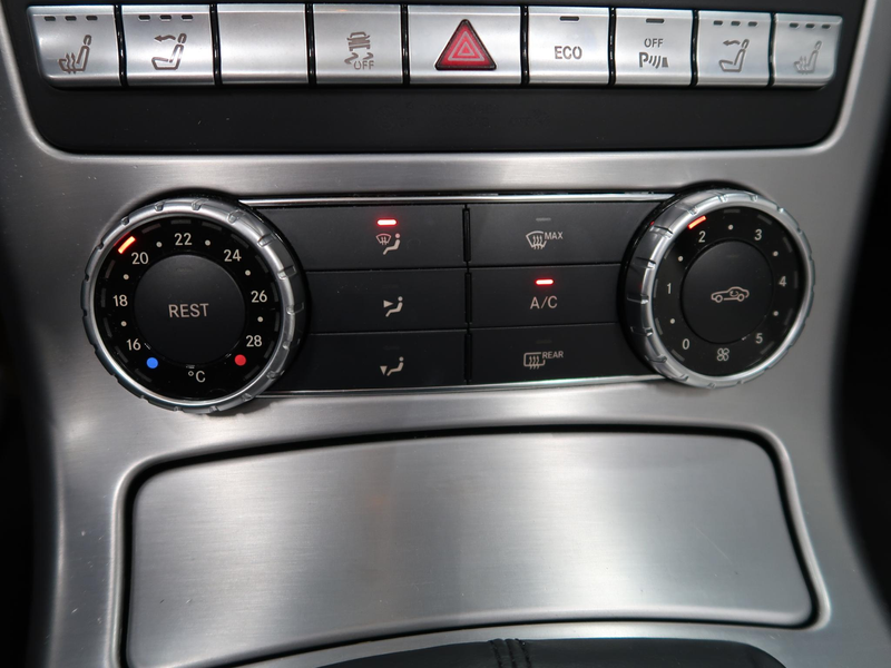 Mercedes-Benz SLK 200 automaat beige leer nekverwarming panoramadak navi — photo 18