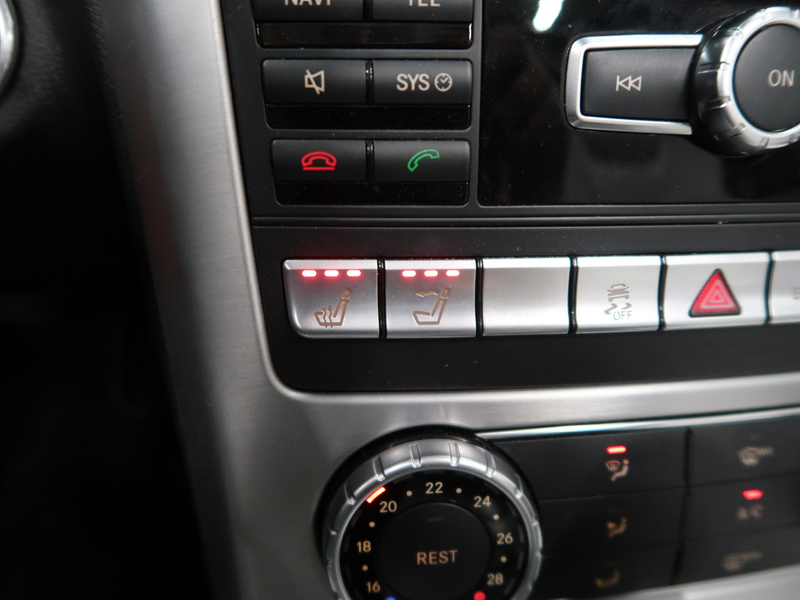 Mercedes-Benz SLK 200 automaat beige leer nekverwarming panoramadak navi — photo 17