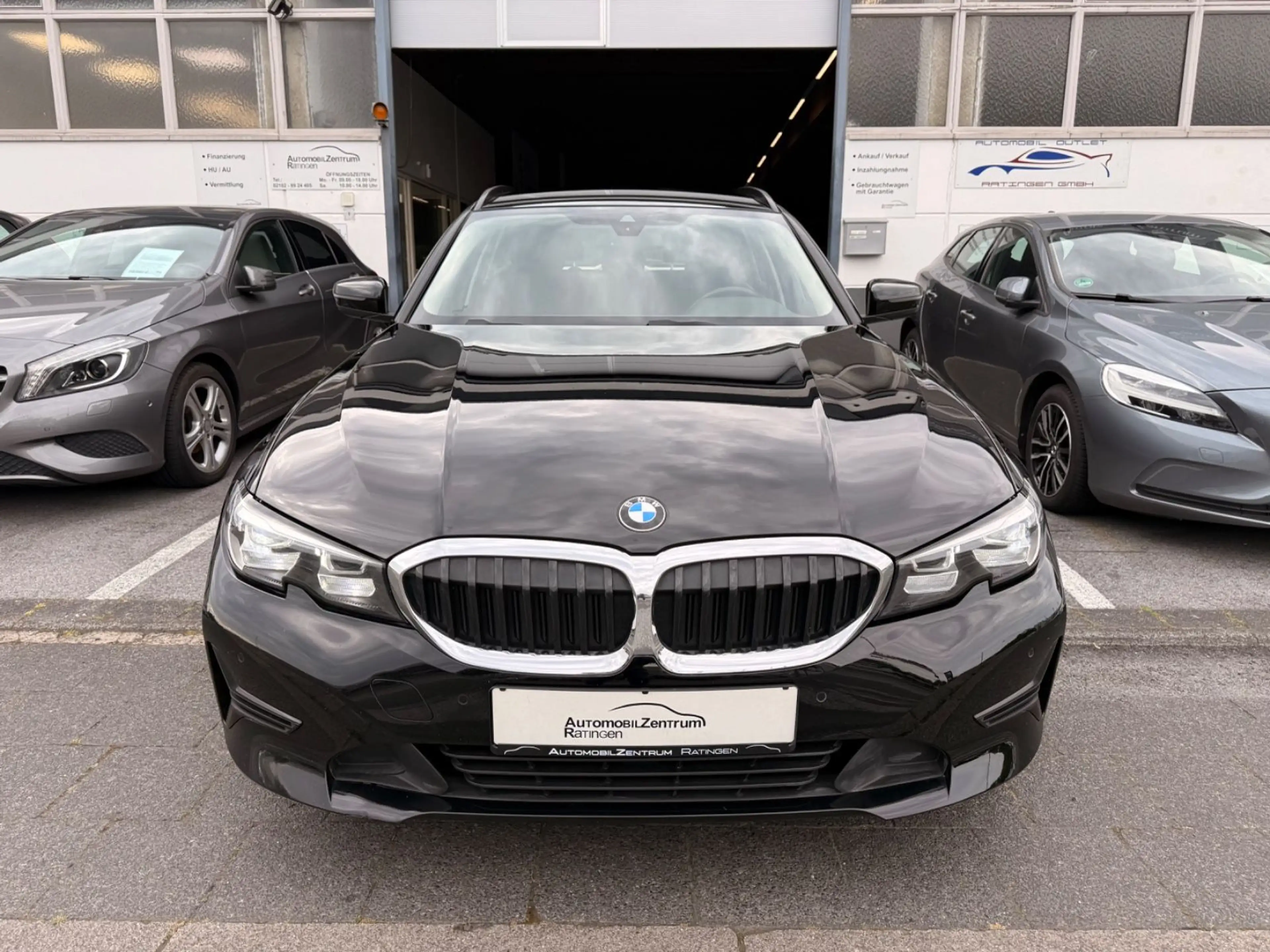 BMW 320 d Touring Sportline 1.HD*LEDER*NAVI*LED*ALU* — photo 2