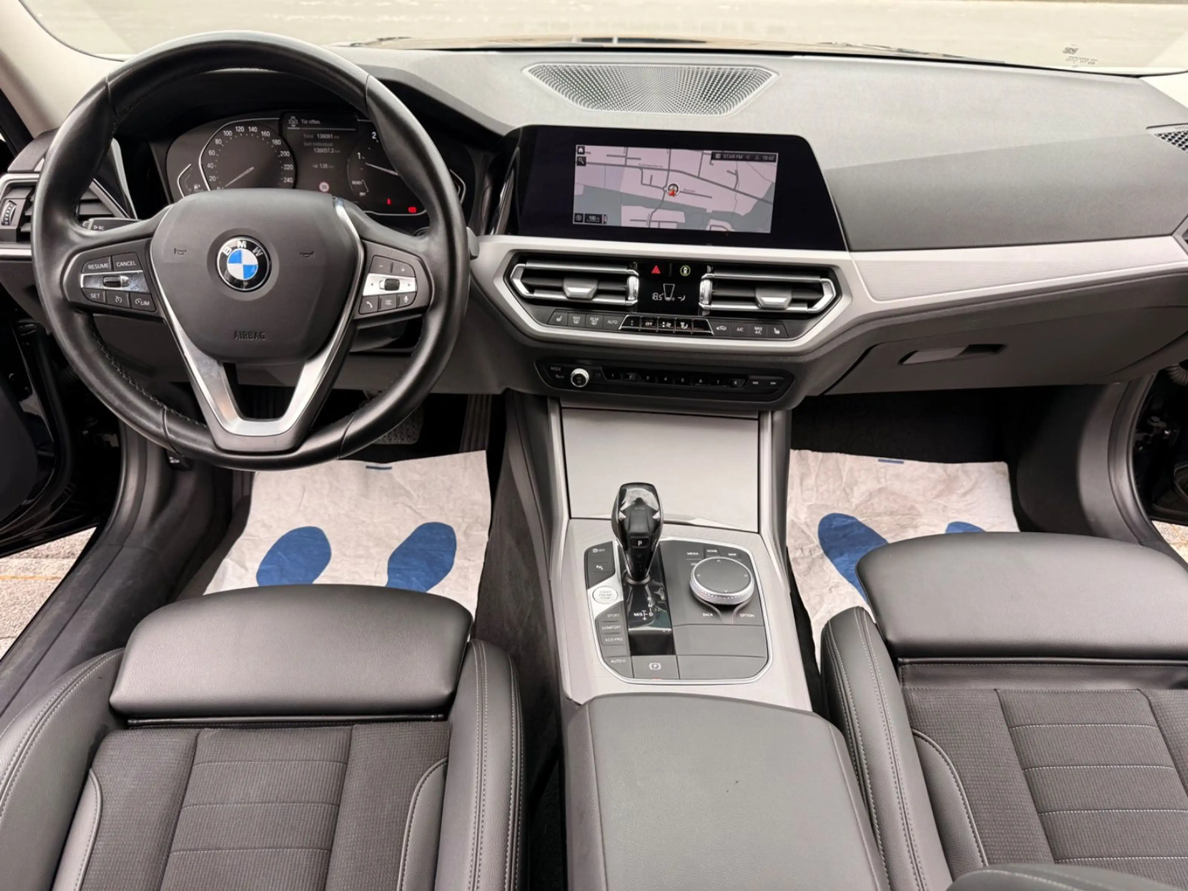 BMW 320 d Touring Sportline 1.HD*LEDER*NAVI*LED*ALU* — photo 15