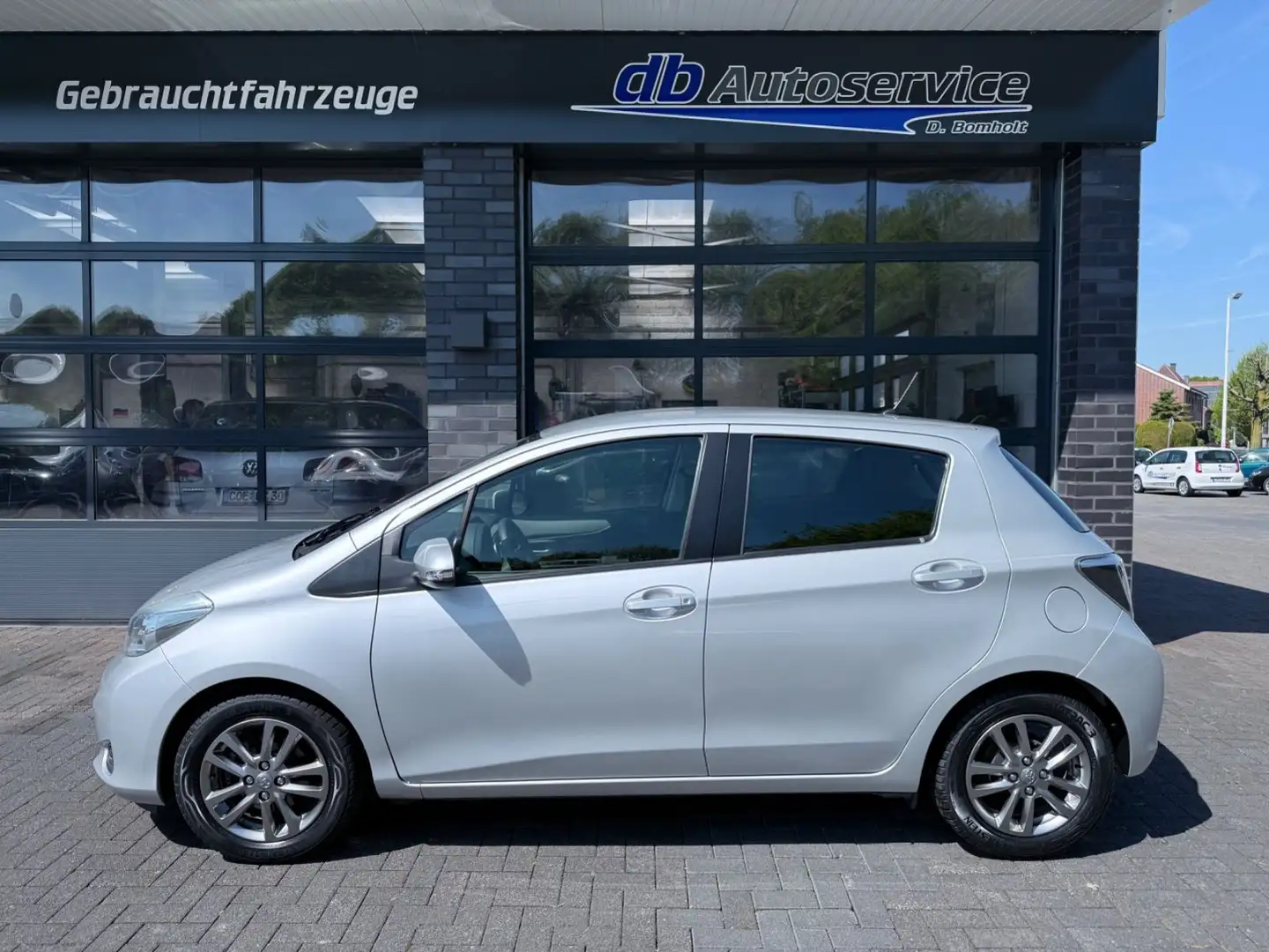 Toyota Yaris Edition SHZ Kamera Argent - 2