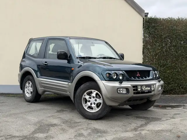 Mitsubishi Pajero Good condition Leather Pano 3 Doors 3.2 Turbo 16v