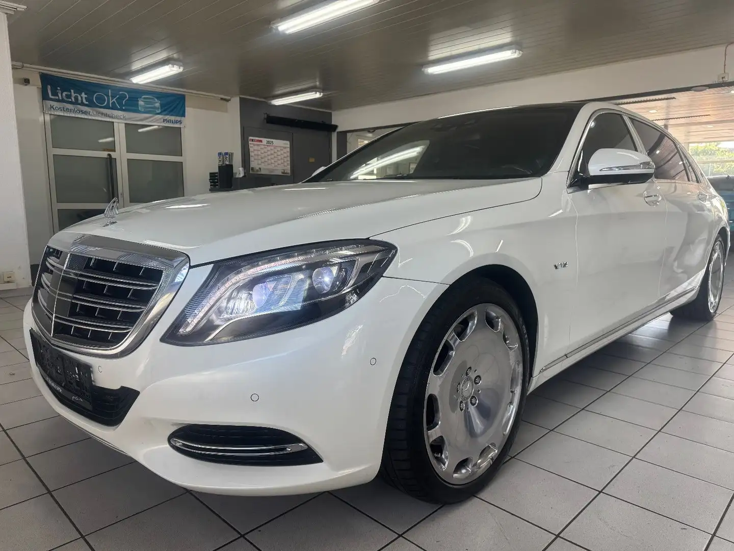 Mercedes-Benz S 600 Maybach*CHAUFFER*360°-K*Pano*HUD Weiß - 1