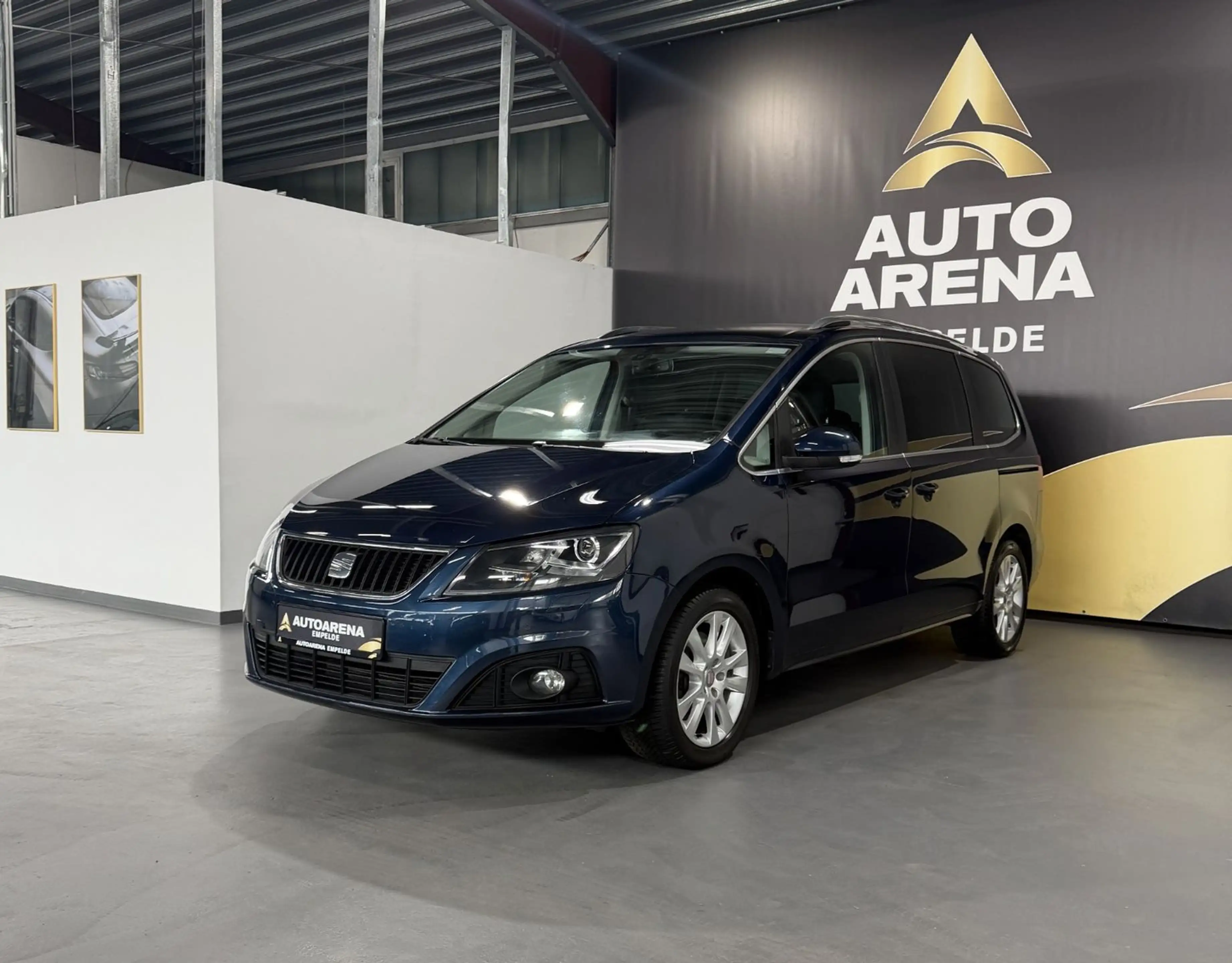 SEAT Alhambra 2.0 TDI DSG 7-Sitzer Temp.*Navi*AHK*