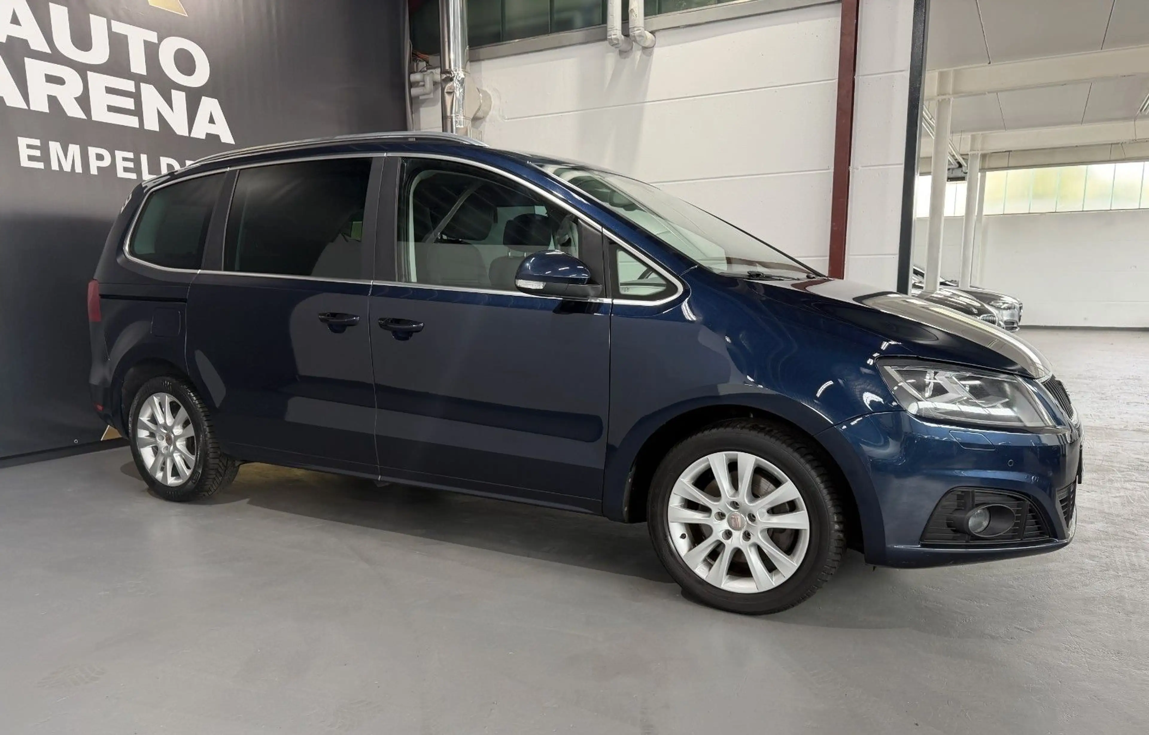 SEAT Alhambra 2.0 TDI DSG 7-Sitzer Temp.*Navi*AHK* — photo 4