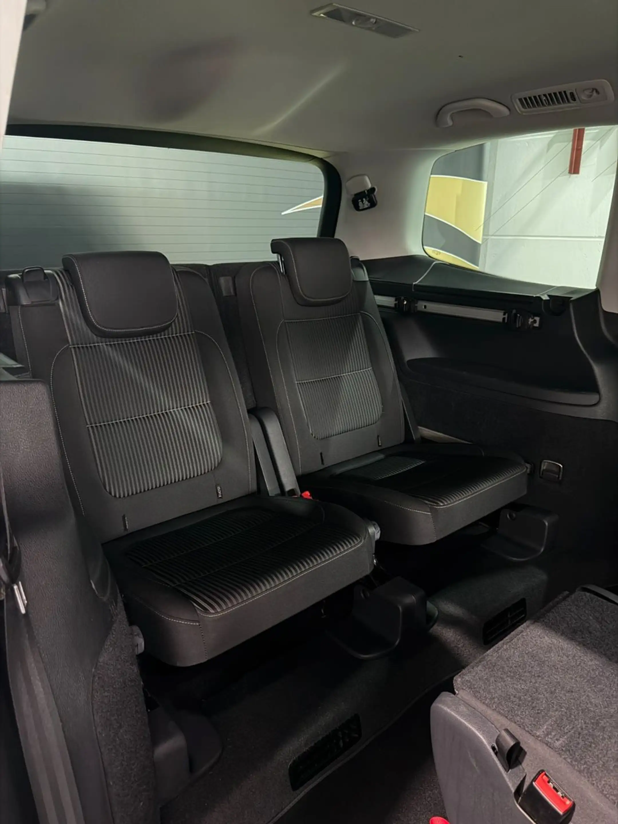 SEAT Alhambra 2.0 TDI DSG 7-Sitzer Temp.*Navi*AHK* — photo 15