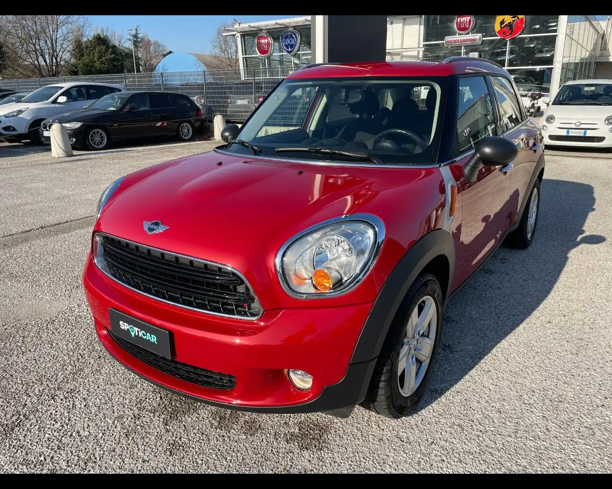 MINI One Countryman
