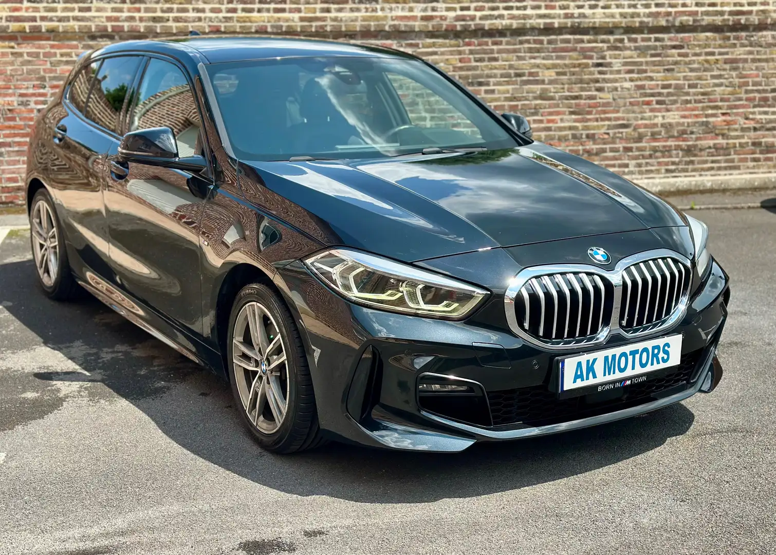 BMW 118 118i 140 ch DKG7 M Sport Noir - 2