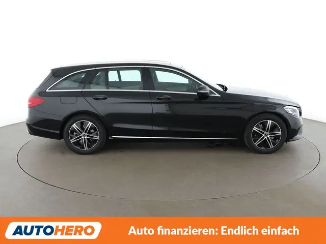 Mercedes-Benz C-Class view 7