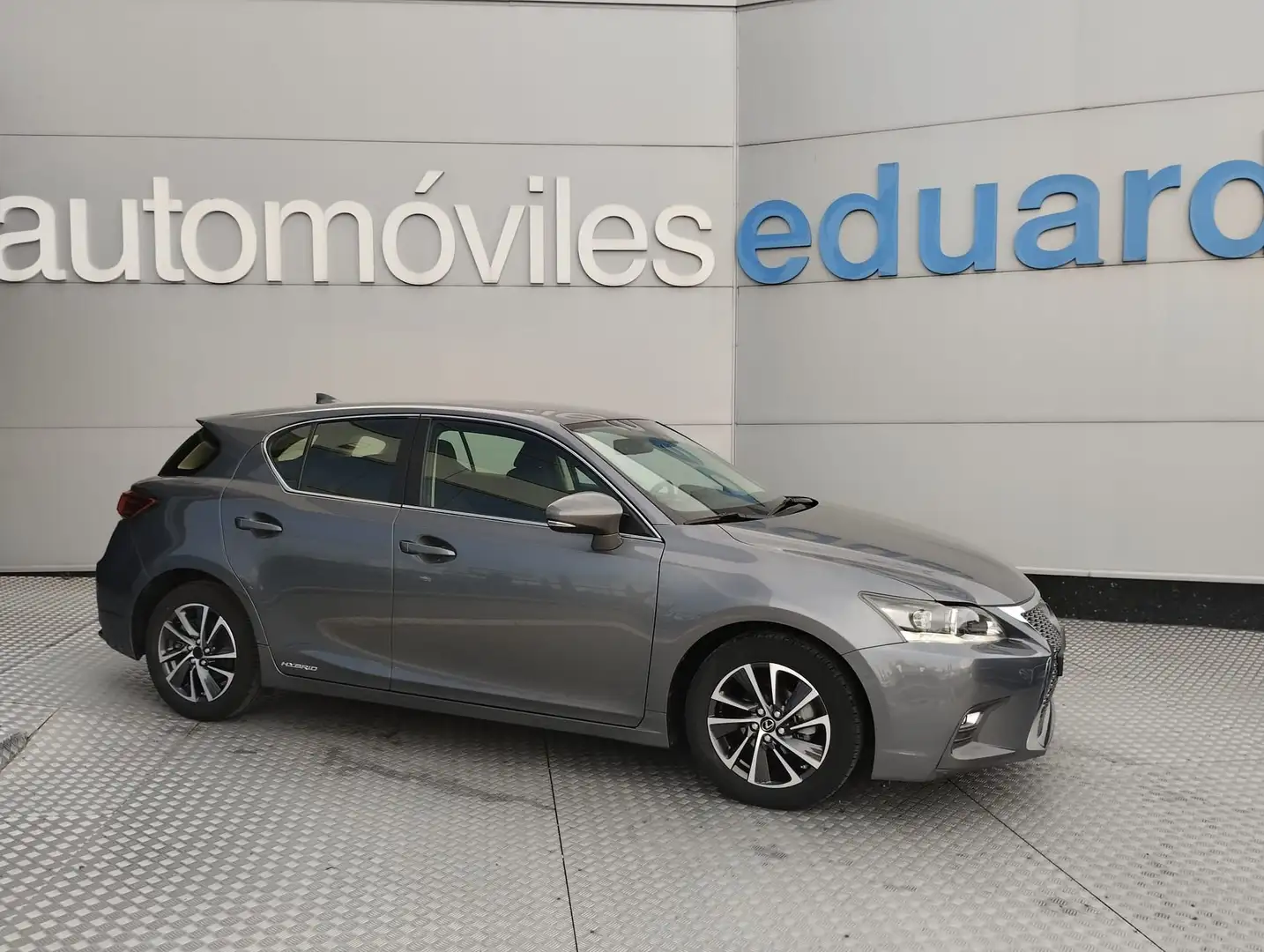 Lexus CT 200h Eco Gris - 1
