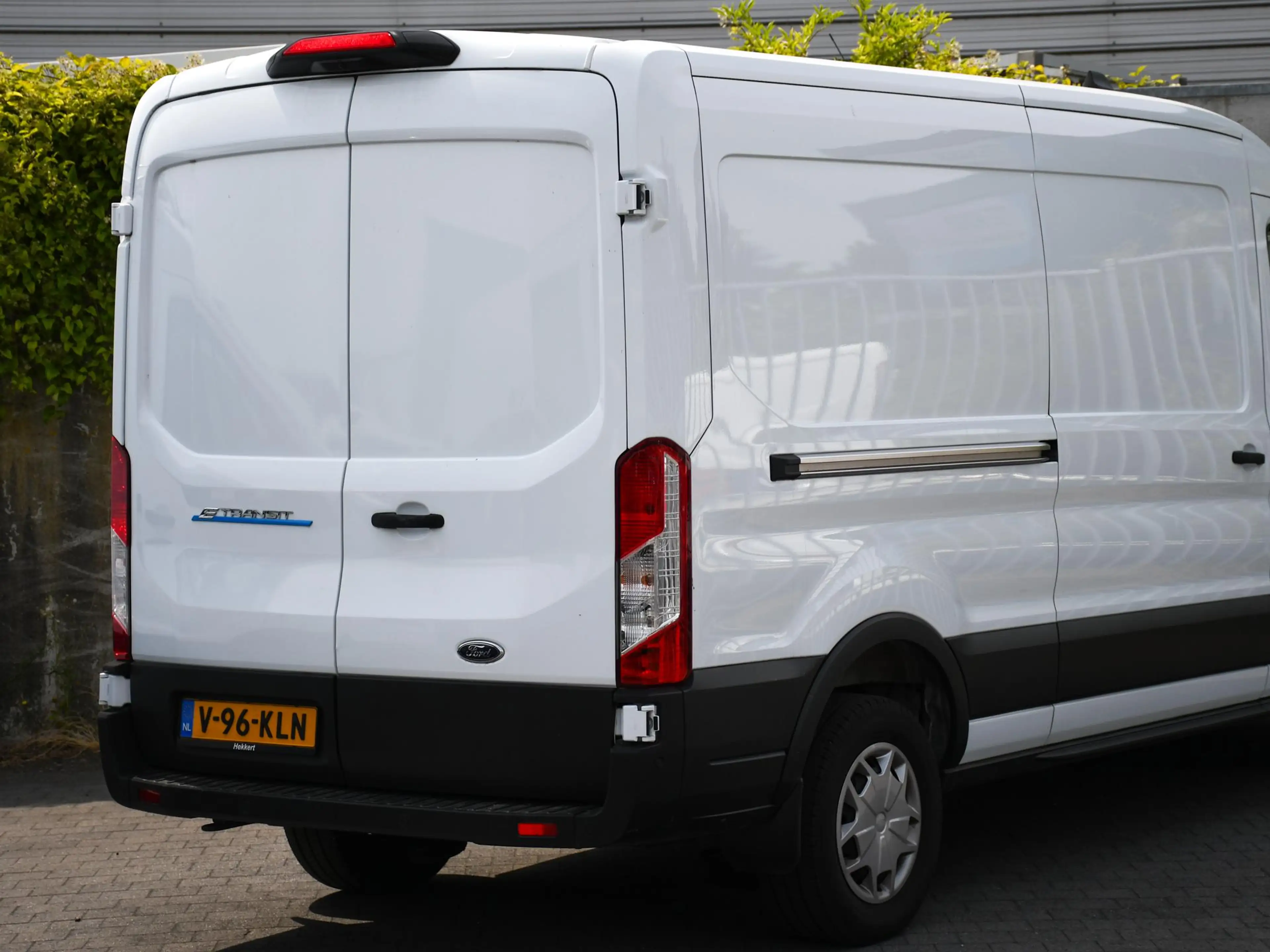 Ford E-Transit 350 L3H2 Trend 68 kWh 184pk Automaat CAMERA | DODE — photo 6