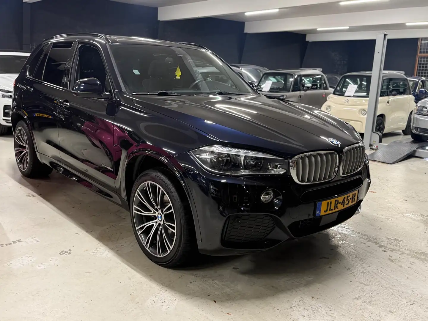 BMW X5 XDrive40e iPerformance M Sport Edition Zwart - 2