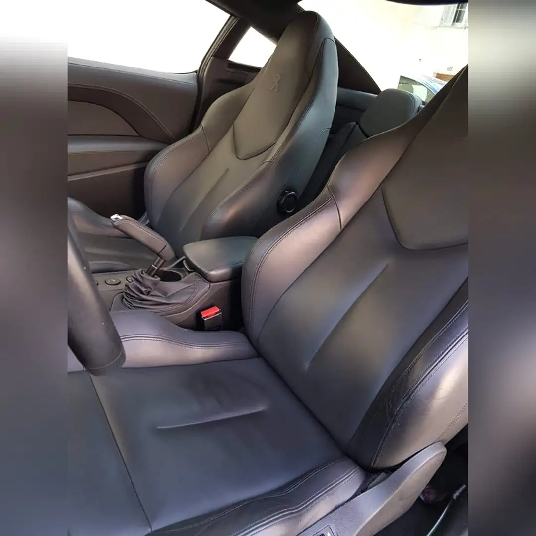 Peugeot RCZ RCZ 1.6 155 THP Schwarz - 2