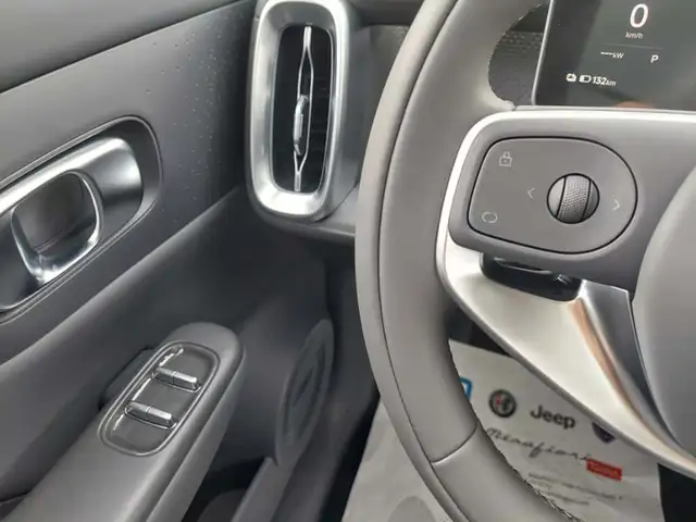 Leapmotor B10 view 13