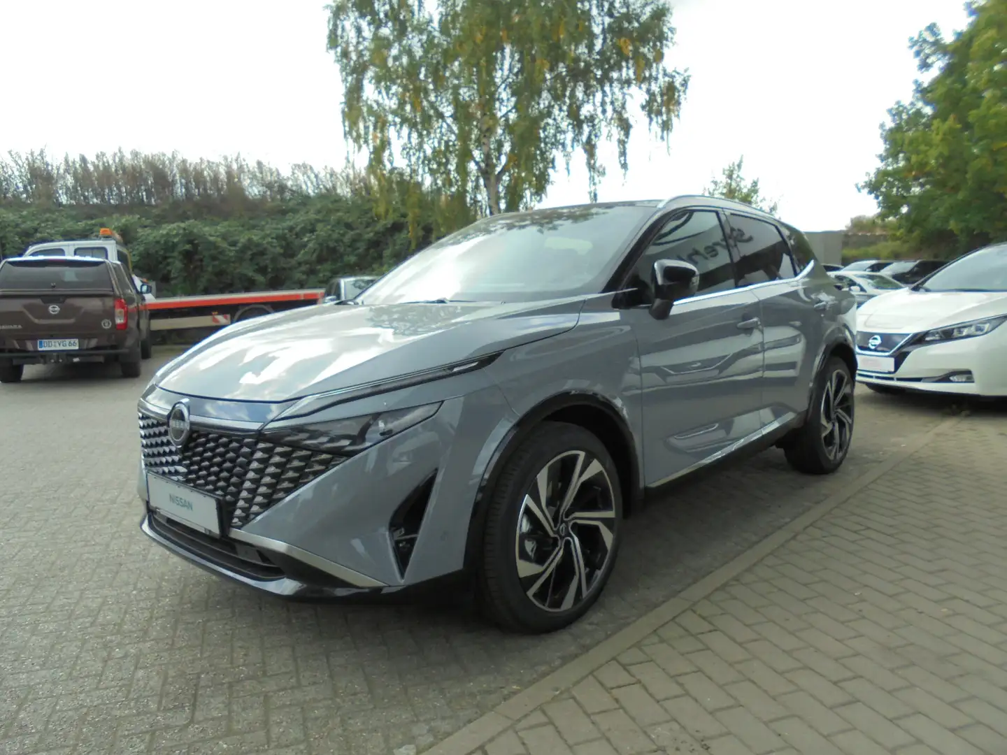 Nissan Qashqai Tekna+ 1.5 VC-T ePower 205PS 4x2 Bose Pano Massage Gris - 2
