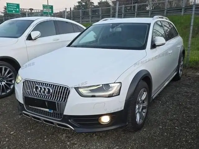 Audi A4 allroad A4 Allroad Quattro 2.0 tdi Advanced 163cv s-tronic