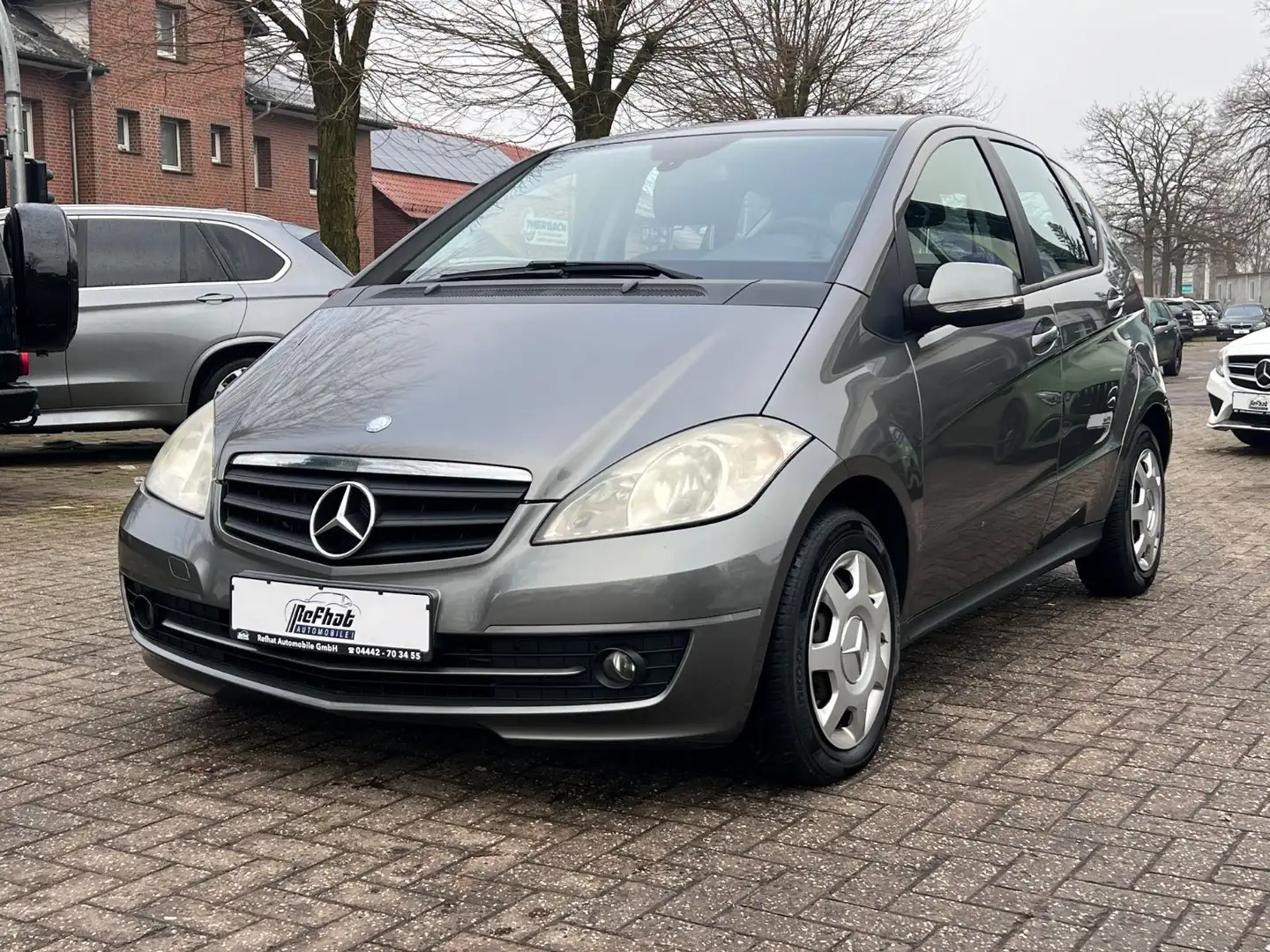 Mercedes-Benz A 180 CDI A -Klasse  Automatik Grau - 1