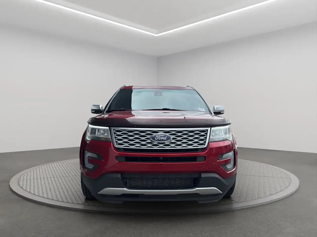 Ford Explorer снимка Ford Explorer