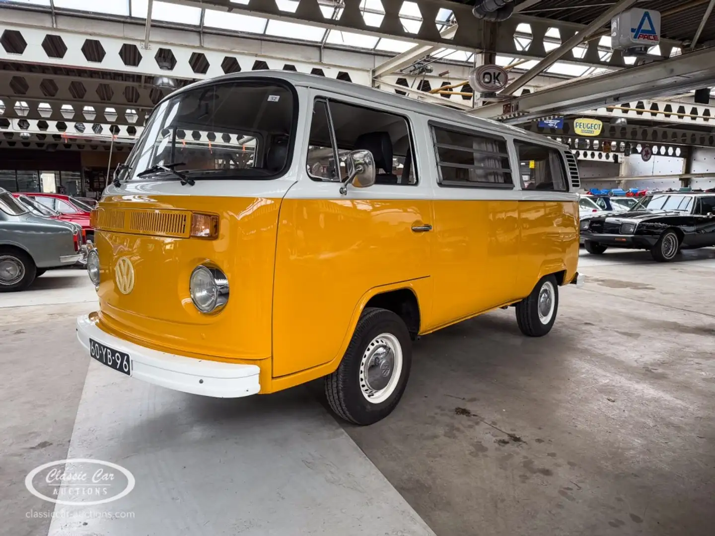 Volkswagen T2 - ONLINE AUCTION Narancs - 1