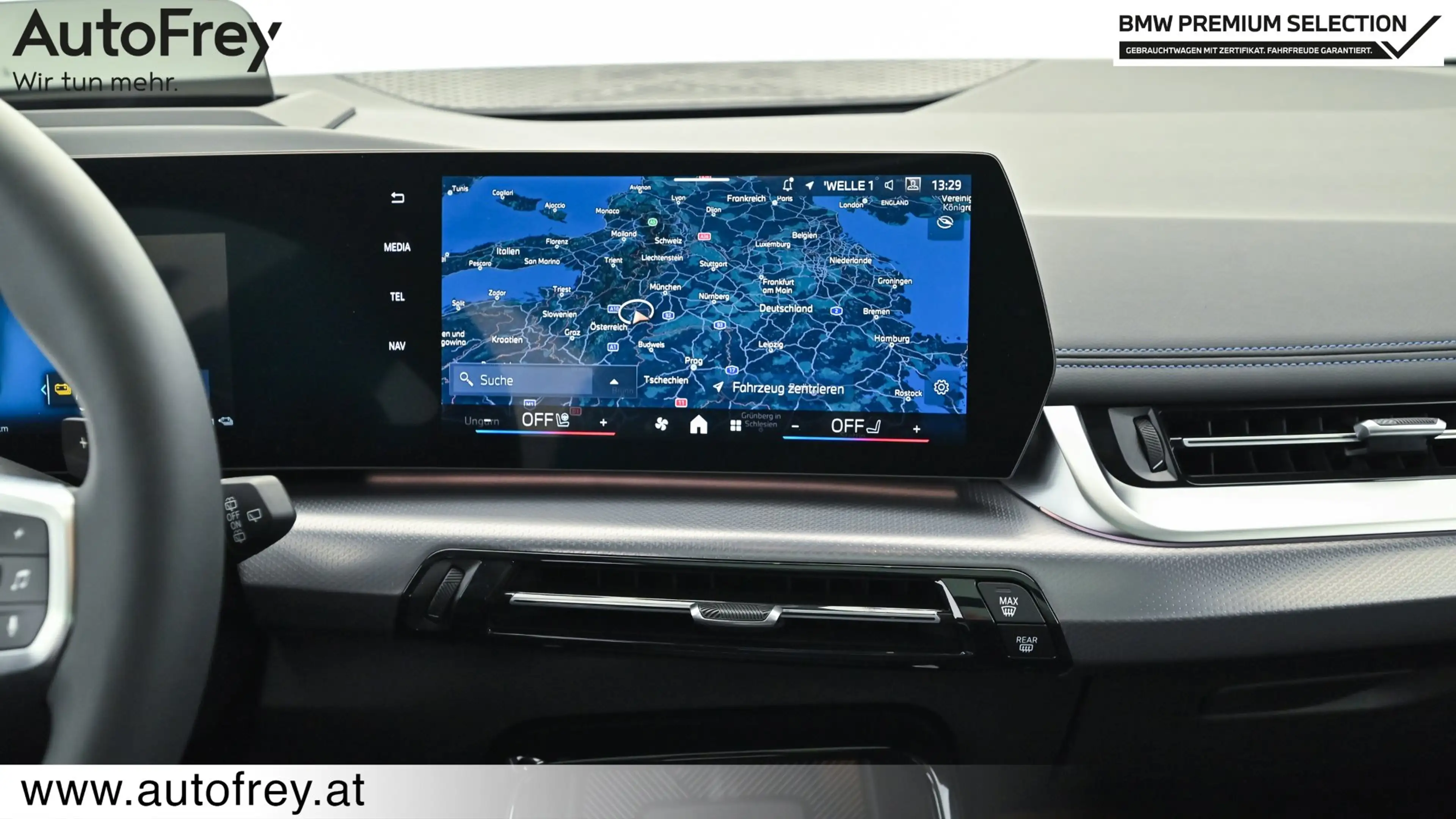 BMW 230 e xDrive — photo 10
