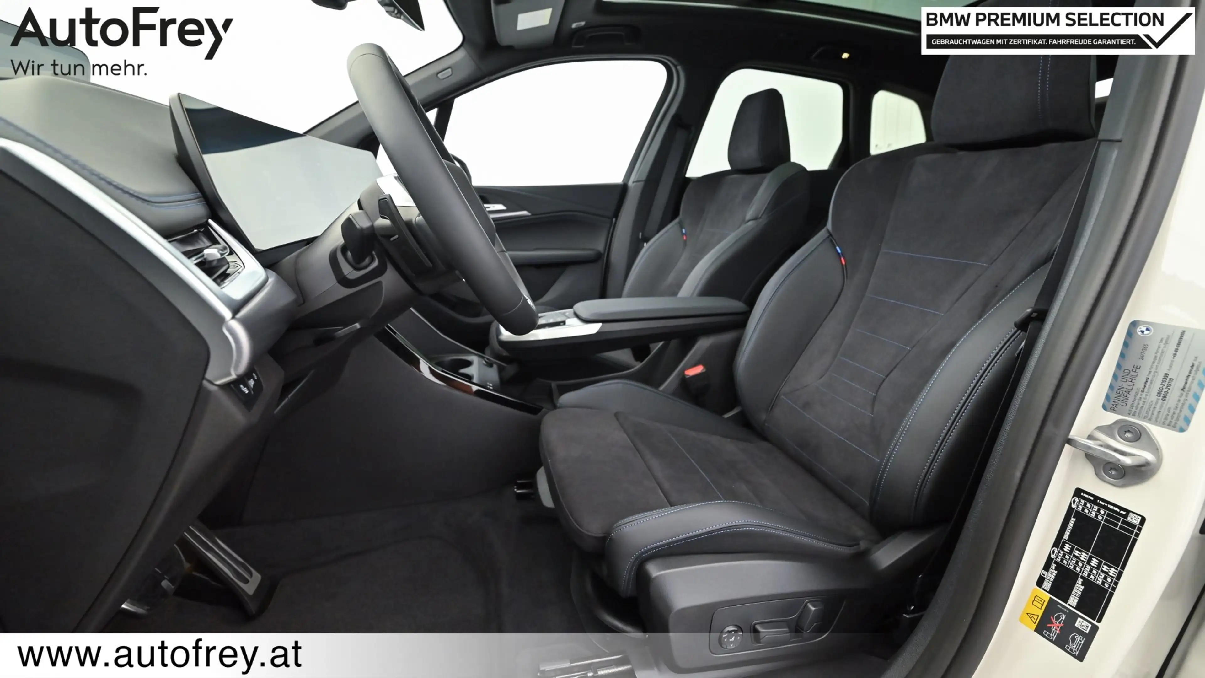 BMW 230 e xDrive — photo 11
