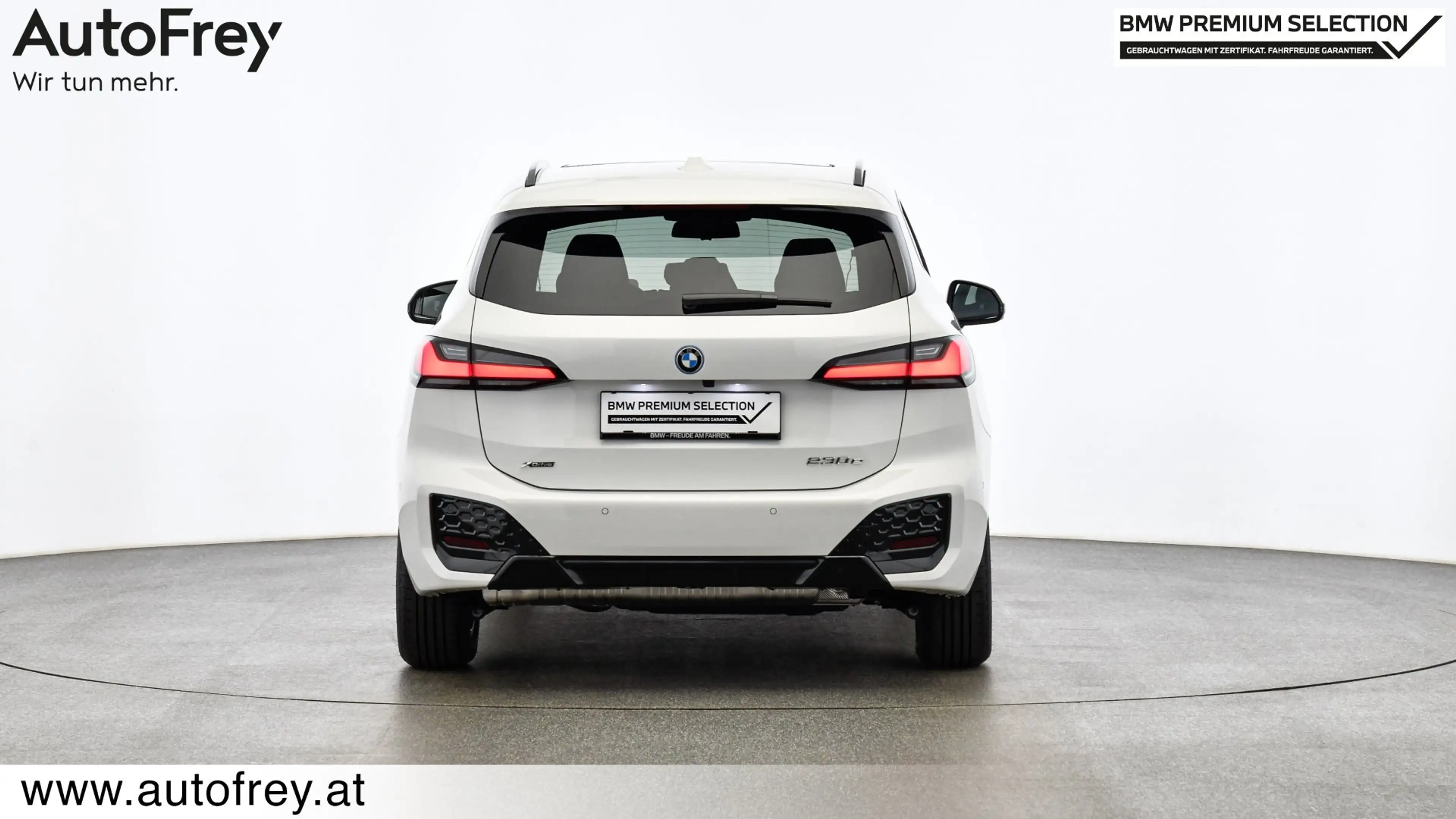 BMW 230 e xDrive — photo 2