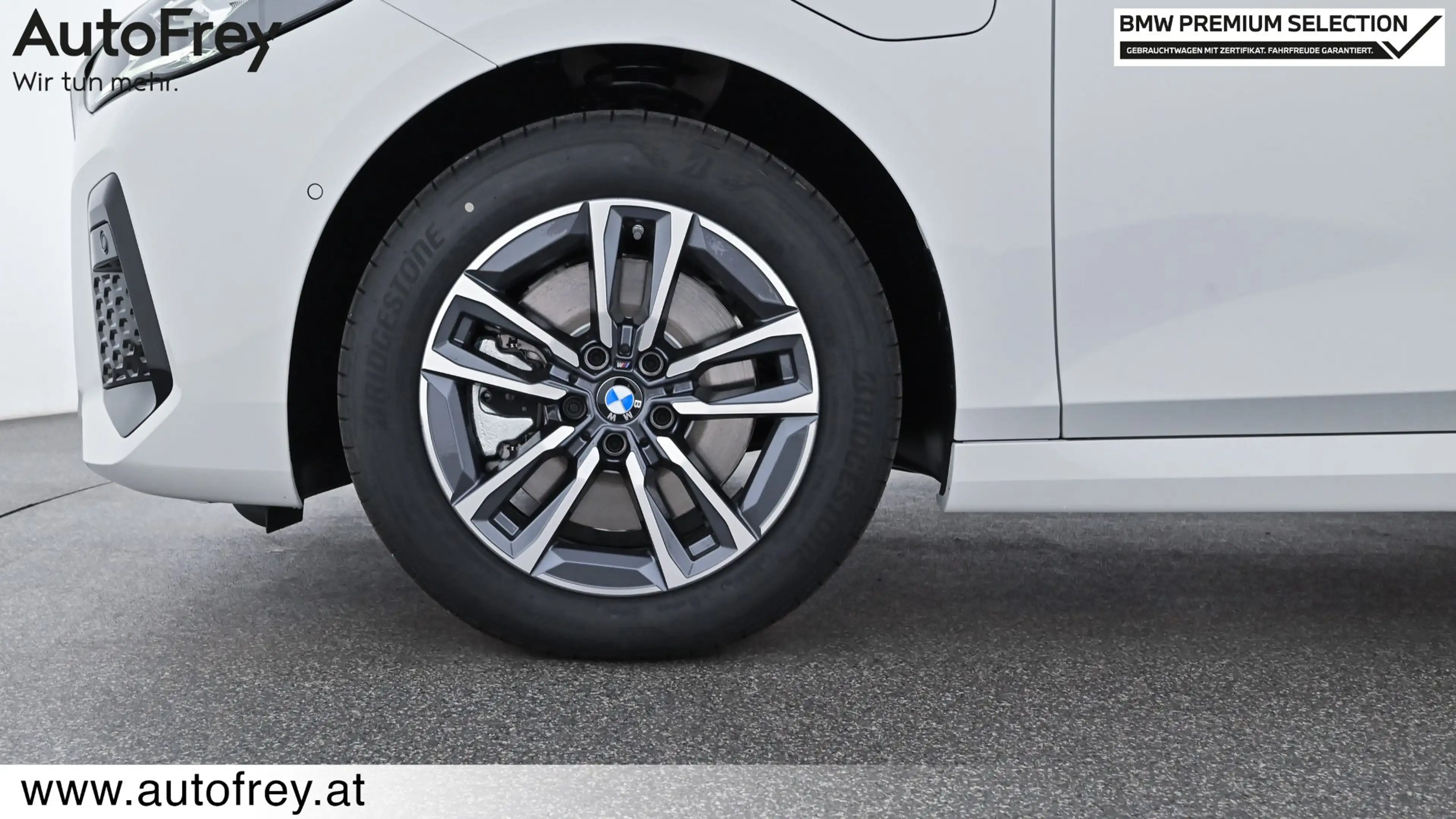 BMW 230 e xDrive — photo 14